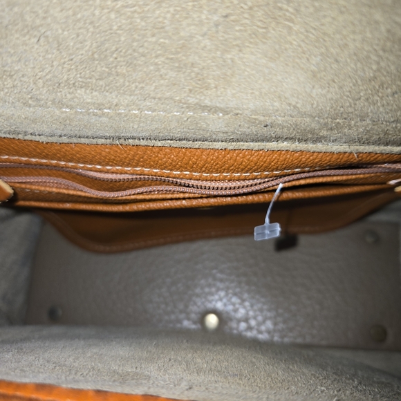 Vintage Dooney & Bourke Essex Brown Leather Beige Brown Crossbody - Picture 4 of 12